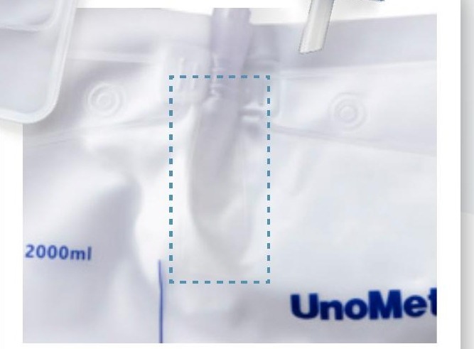 Close-up of the UnoMeter A4 non return valve on the bag inlet